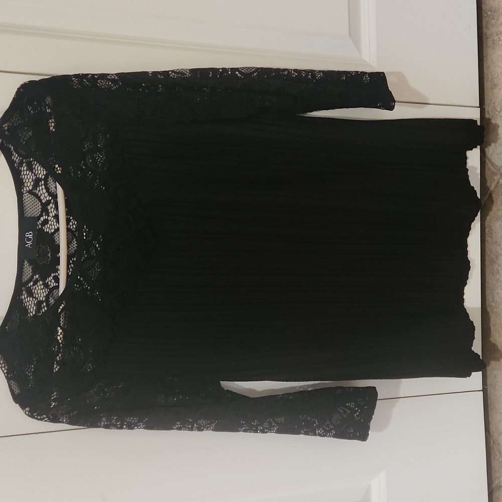 AGB Elegant Black Lace Top
